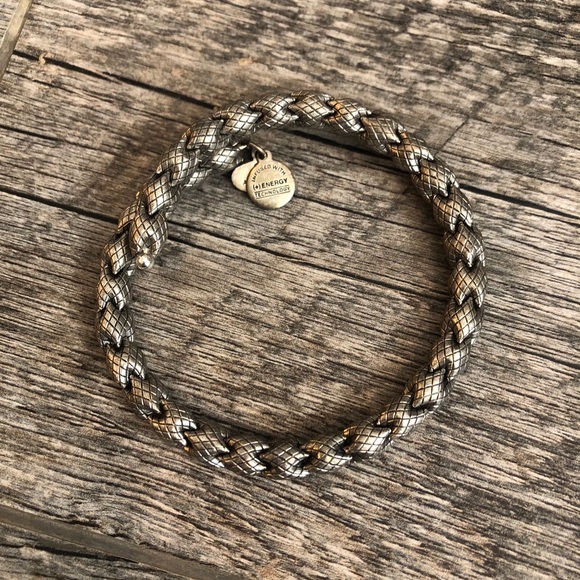 Alex and Ani wrap lot of 4 - Picture 2 of 5